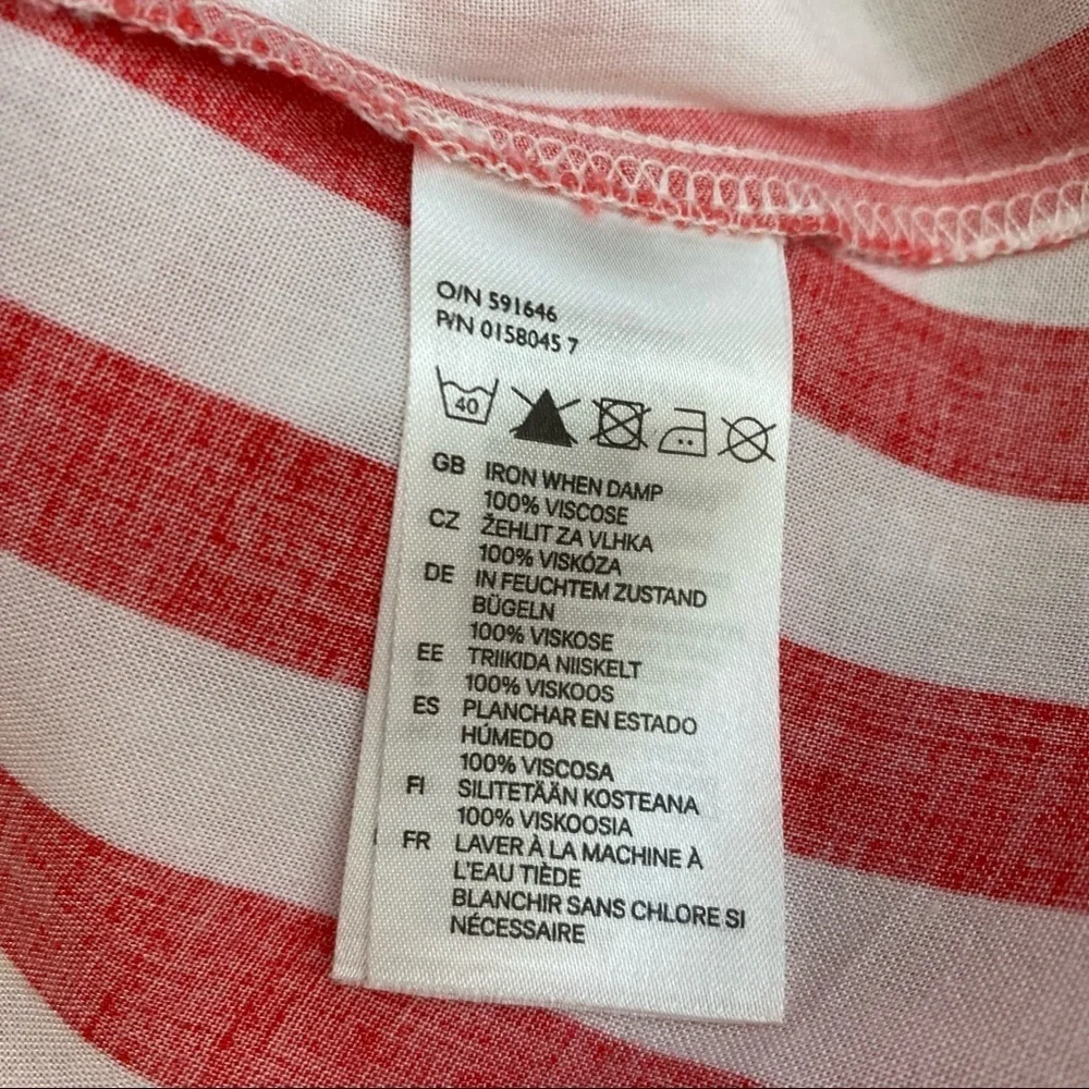 Divided. Hi/Low. Top. Red/White. Stripes Sz 4. - Picture 6 of 9